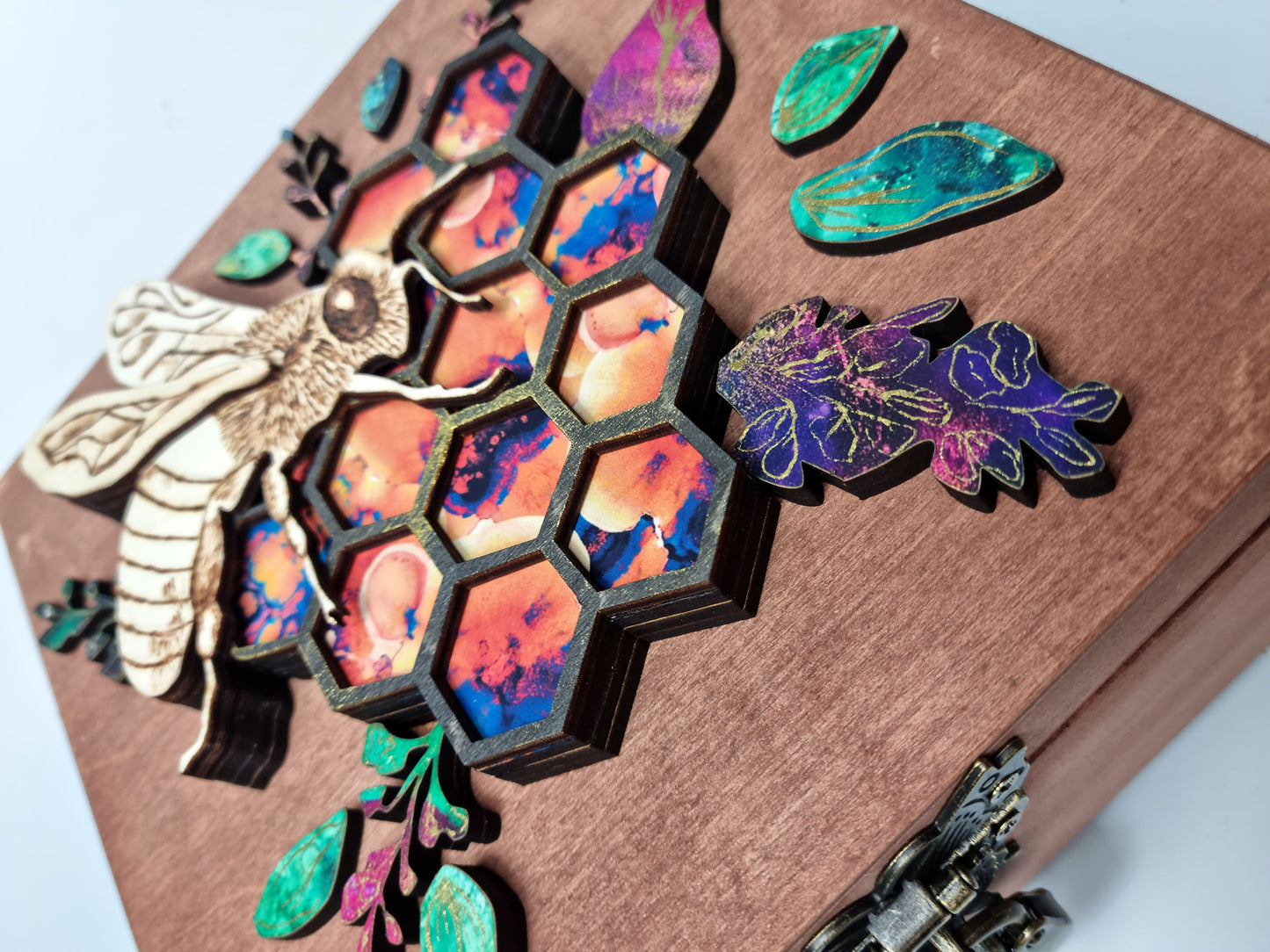 Bee and Blooms - Secret Key Keepsake Jewellery Box